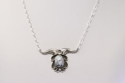 Native America Navajo Sterling Silver White Buffalo Necklace By Sadie Jim.