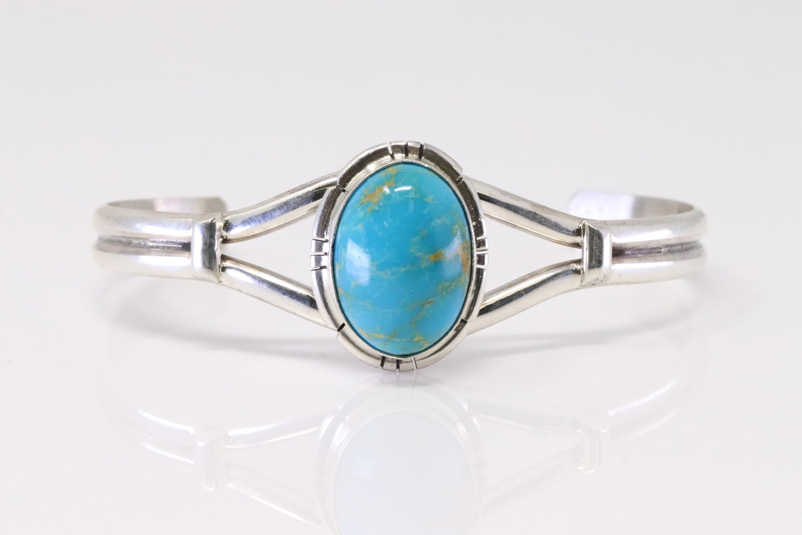 Native America Navajo Sterling Silver Turquoise Bracelet Cuff By S.E. (1 of 4)