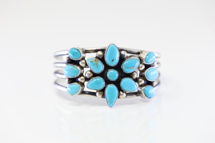 Native America Navajo Sterling Silver Kingman Turquoise Bracelet Cuff By Kathleen Chavez.