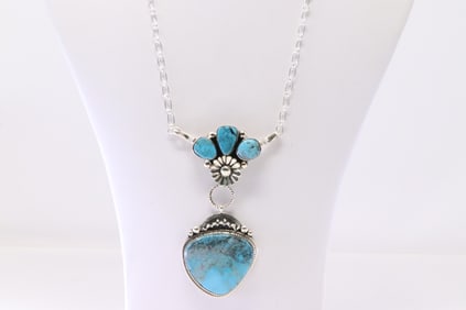 Native America Navajo Sterling Silver Turquoise Necklace By Eddie Chaco.