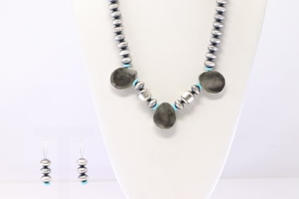 Native America Navajo Sterling Silver Turquoise / Pearl Beaded Necklace & Earring's Set.