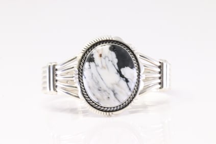 Native America Navajo Sterling Silver White Buffalo Bracelet Cuff By Eugene Belone.