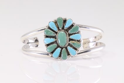 Native America Navajo Sterling Silver Kingman Turquoise Bracelet By Alicia Wilson.