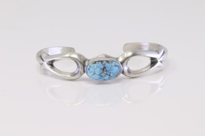 Native America Navajo Sterling Silver Golden Hill Turquoise Bracelet Cuff.