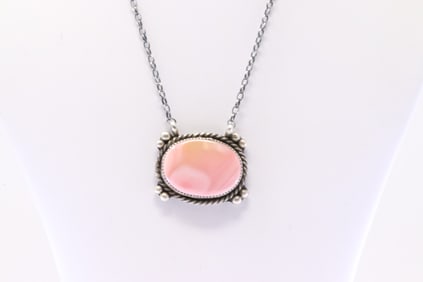 Native America Navajo Sterling Silver Pink Conch Shell Necklace By Rena Shelly.