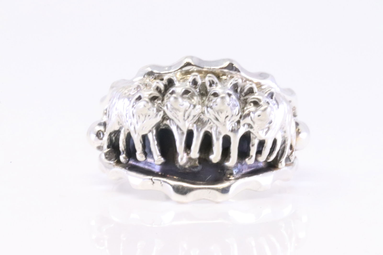 Native America Navajo Sterling Silver wolf Pack Ring By Genevieve Francisco. (1 of 4)
