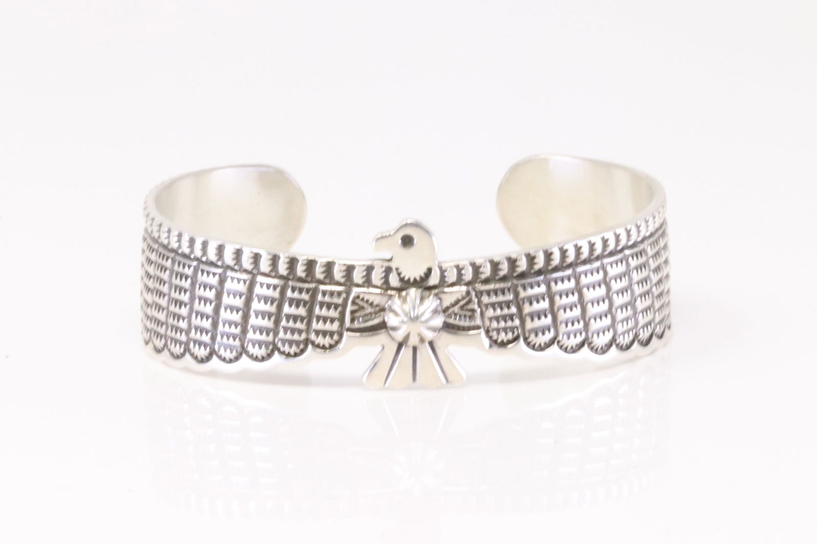 Native America Navajo Sterling Silver Thunderbird Bracelet By Darrell Cadman. (1 of 4)