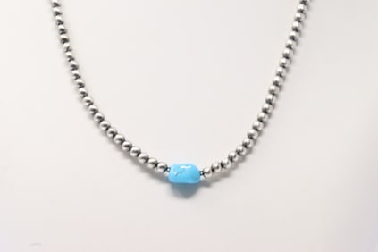 Native America Navajo Sterling Silver Turquoise / Pearl Beaded Necklace.