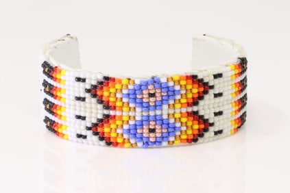 Native America Navajo Multi-Color Stone Leather Bracelet.