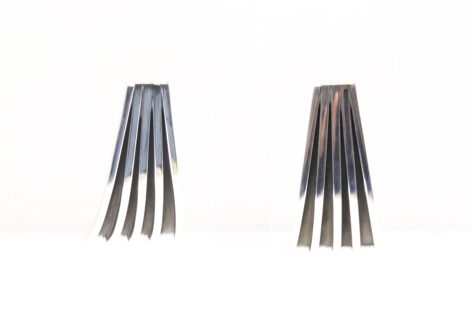 Native America Navajo Sterling Silver Solid Post Earring's By Tom Hawk. (1 of 4)