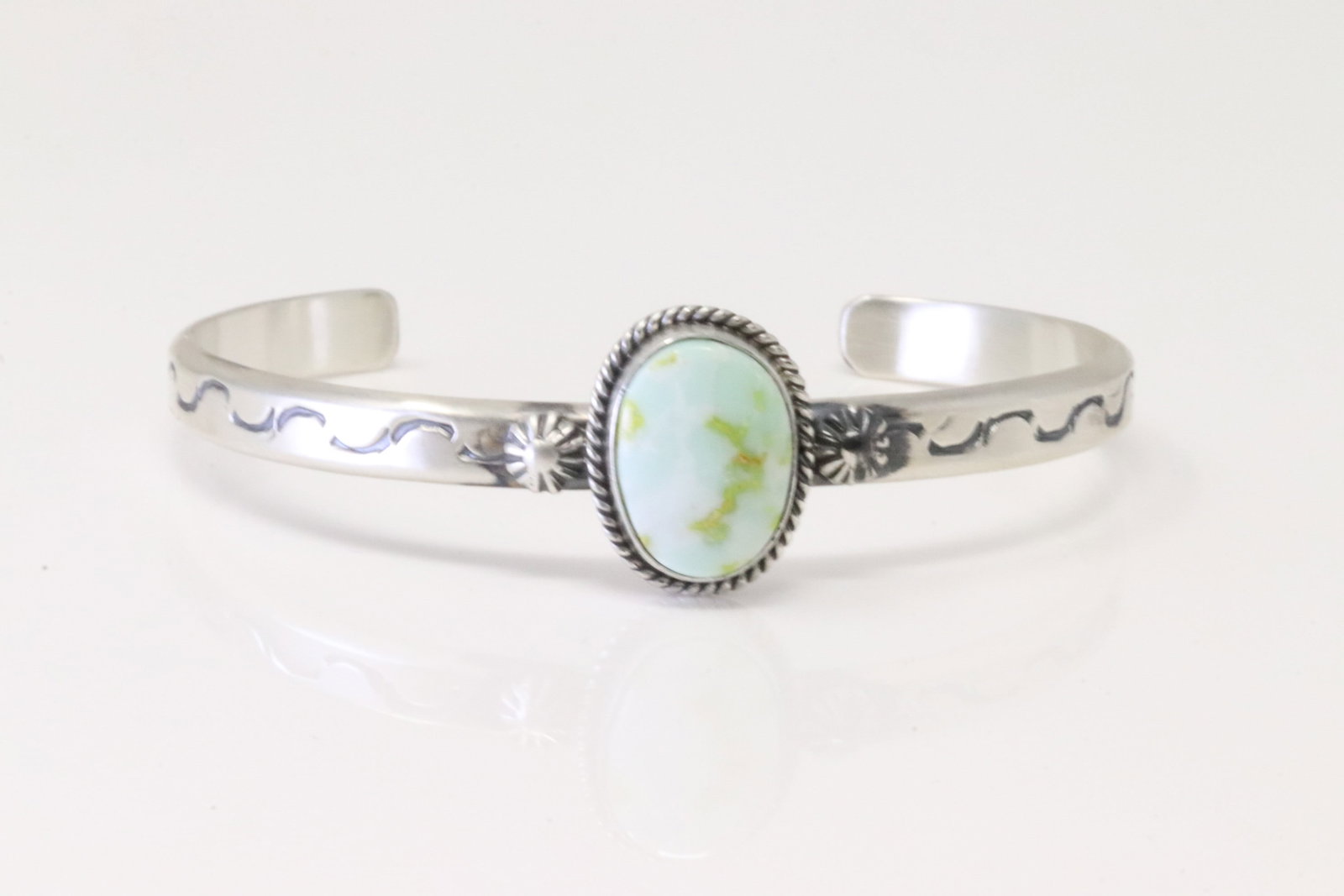 Native American Navajo Sterling Silver Palomino Bracelet Cuff By Samuel Yellowhair.: This is a Native American Navajo Sterling Silver Palomino Bracelet Cuff By Samuel Yellowhair.