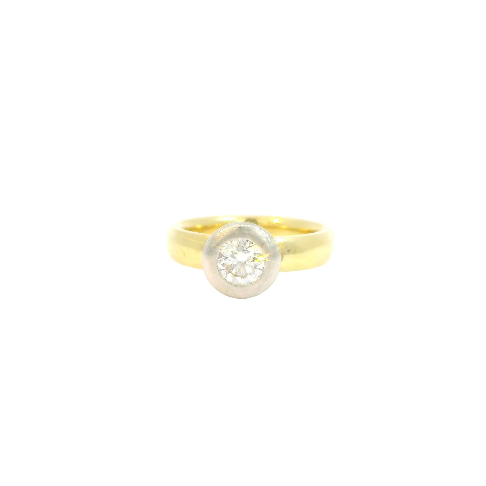 18KT Gold Diamond Ring (1 of 4)