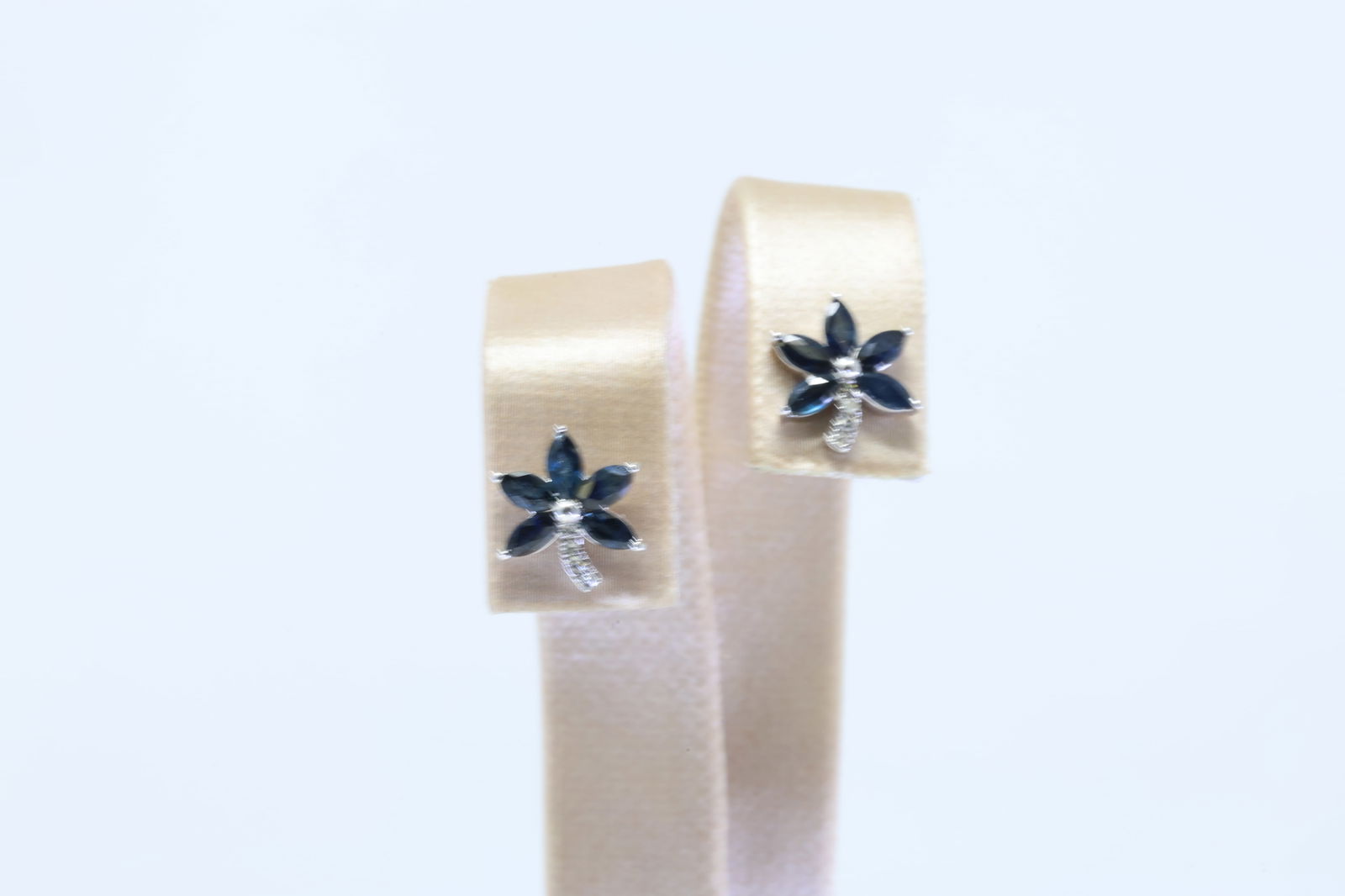 Sapphire & Diamond Stud Earring 10Kt. (1 of 4)