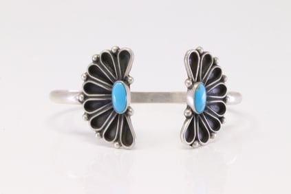 Native America Navajo Sterling Silver Turquoise Bracelet By Geraldine James.