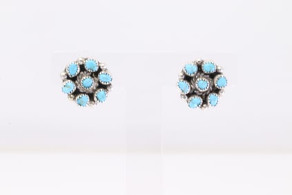 Native America Navajo Sterling Silver Kingman Turquoise Post Earring's By Maxine Ramirez.