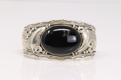 Native America Navajo Sterling Silver Black Onyx Bracelet Cuff By Davey Morgan.