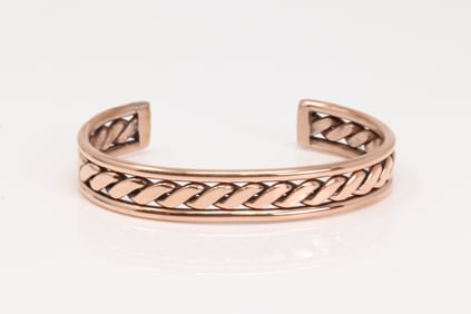 Native America Navajo Copper Bracelet Cuff By Elaine Tahe.