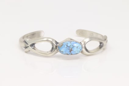 Native America Navajo Sterling Silver Golden Hills Turquoise Bracelet Cuff.