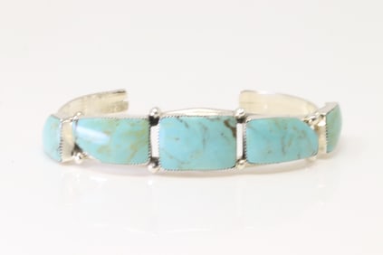 Native America Navajo Sterling Silver Turquoise Bracelet By Clavin Belin.