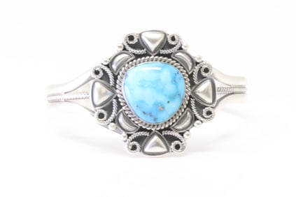 Native America Navajo Sterling Silver Turquoise Bracelet Cuff By Derrick.