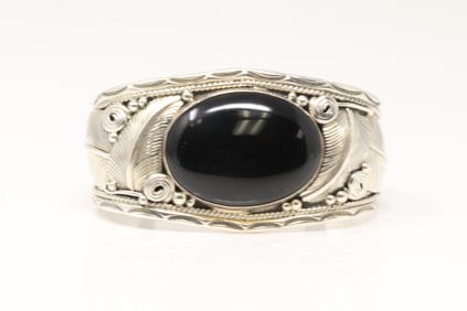 Native America Navajo Sterling Silver Black Onyx Bracelet Cuff By Darrell Morgan.