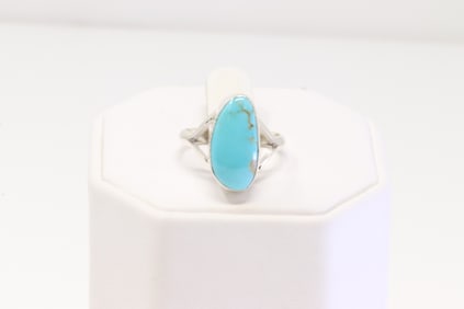Native America Navajo Sterling Silver Turquoise Ring By S.F.