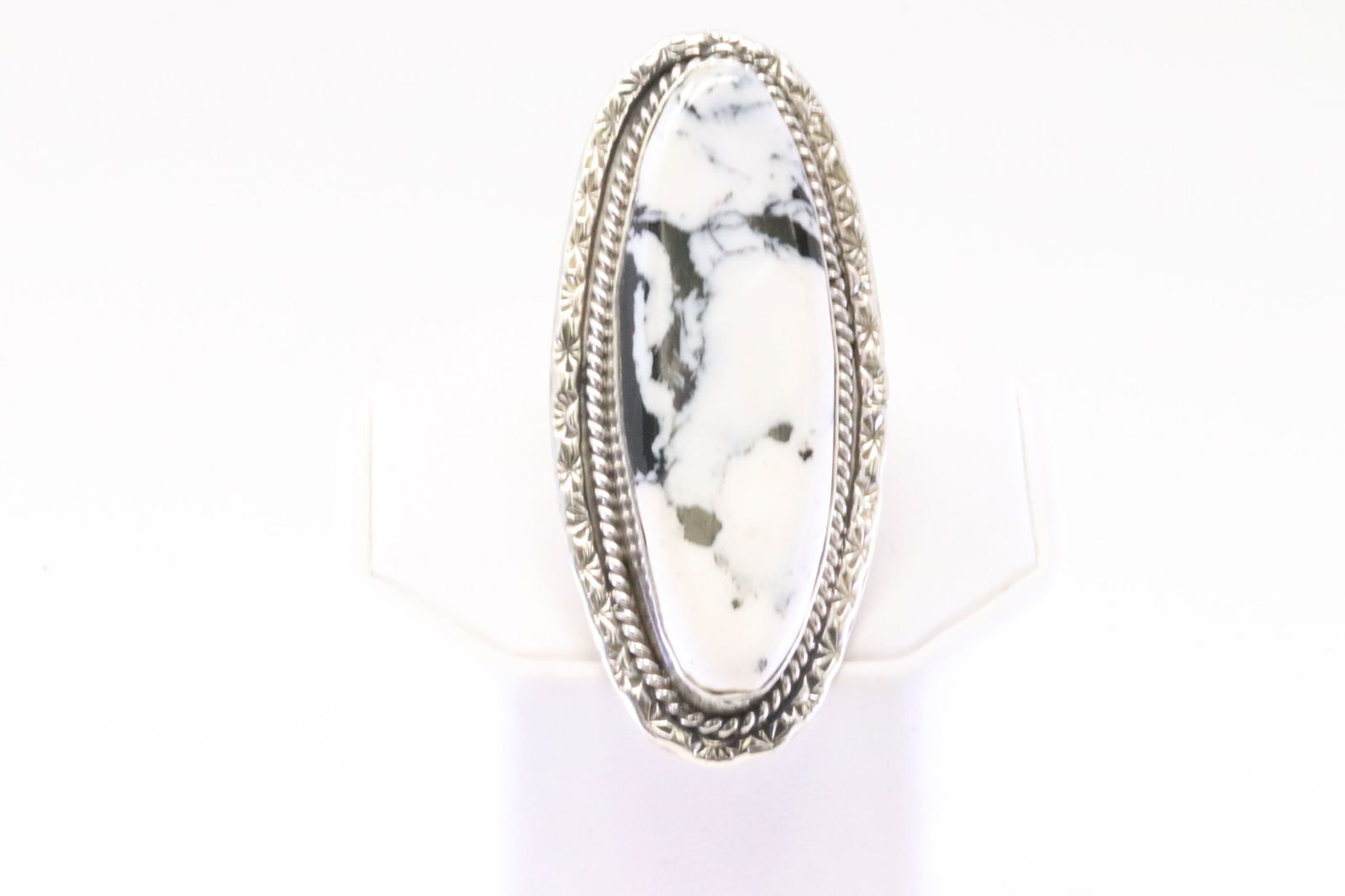 Native America Navajo Sterling Silver Synthetic White Buffalo Ring By Y.Y. (1 of 4)