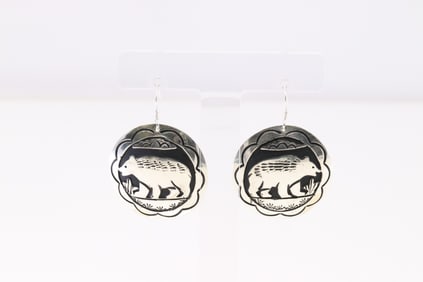 Native America Navajo Sterling Silver Bear Design Dangling Earring's By T&R Singer.