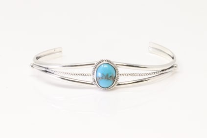 Native America Navajo Sterling Silver Turquoise Bracelet Cuff By Alice R Saunders.