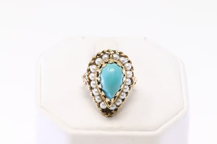Vintage Turquoise & Pearl Ring .