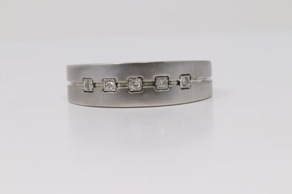 14KT Men's White Gold Diamond Ring
