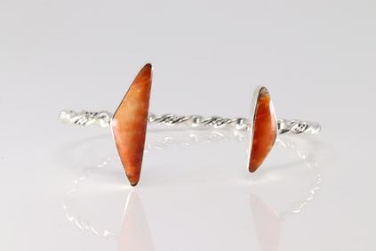 Native America Navajo Sterling Silver Spiny Oyster Bracelet Cuff By Mike Smith.