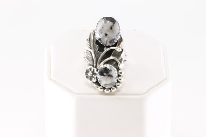 Native America Navajo Sterling Silver White Buffalo Ring By Jimmy Garcia.