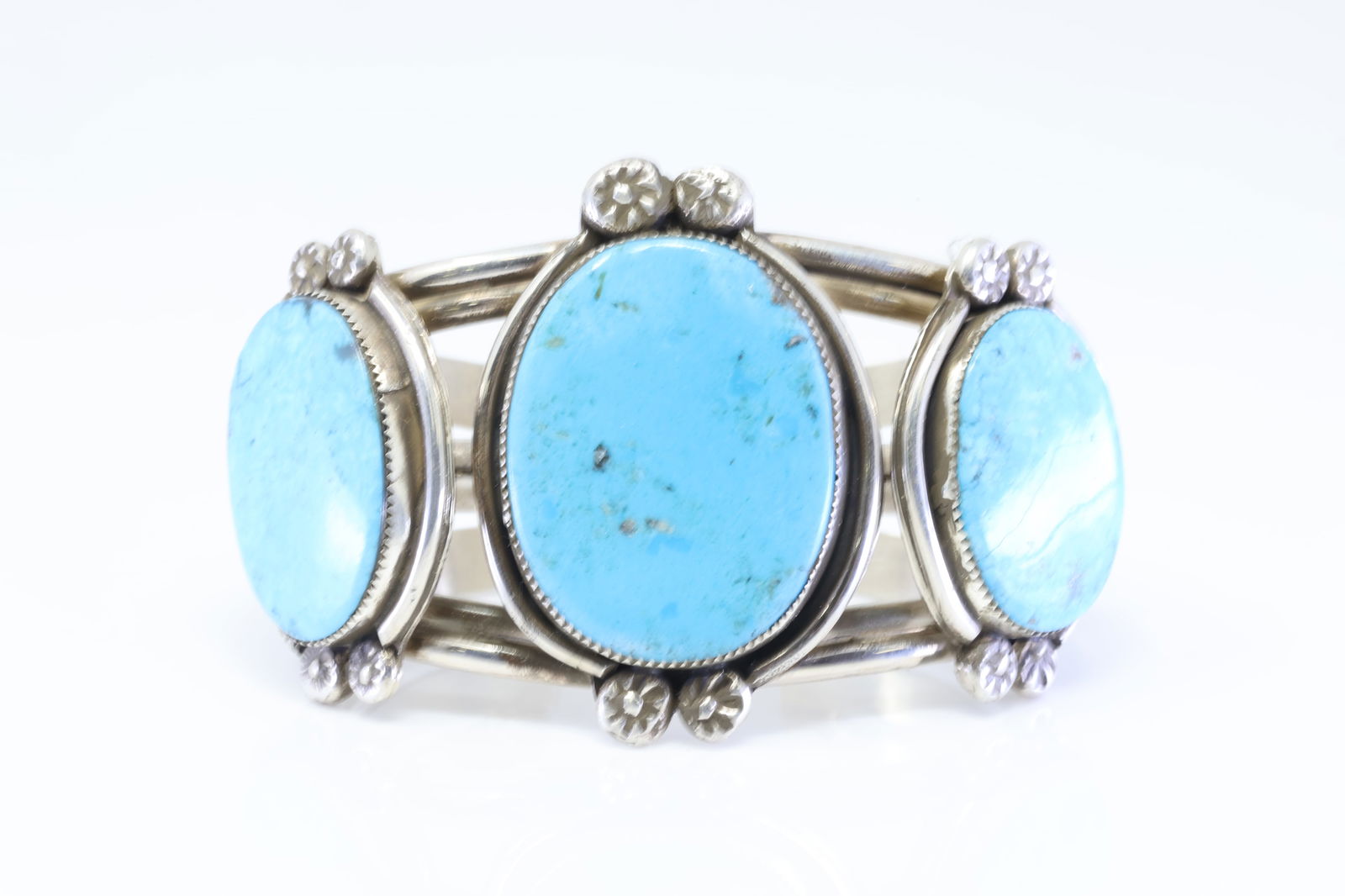 Native America Navajo Sterling Silver Turquoise Bracelet Cuff By V.H. (1 of 4)