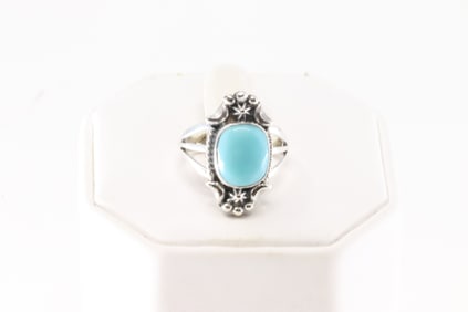 Native America Navajo Sterling Silver Turquoise Ring By Theresa Smith.