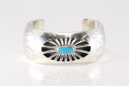 Native America Navajo Sterling Silver Turquoise Stamped Bracelet By Calvin Belin.