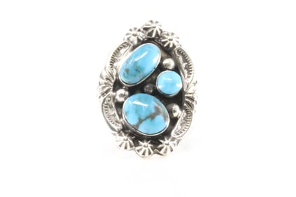 Native America Navajo Sterling Silver Turquoise Ring By Leona Delgarito.