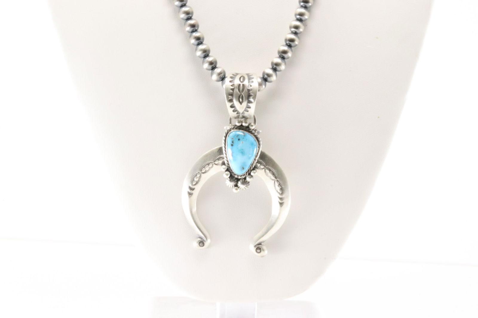Native America Navajo Sterling Silver Turquoise Naja Necklace By Samuel Yellowhair. (1 of 4)