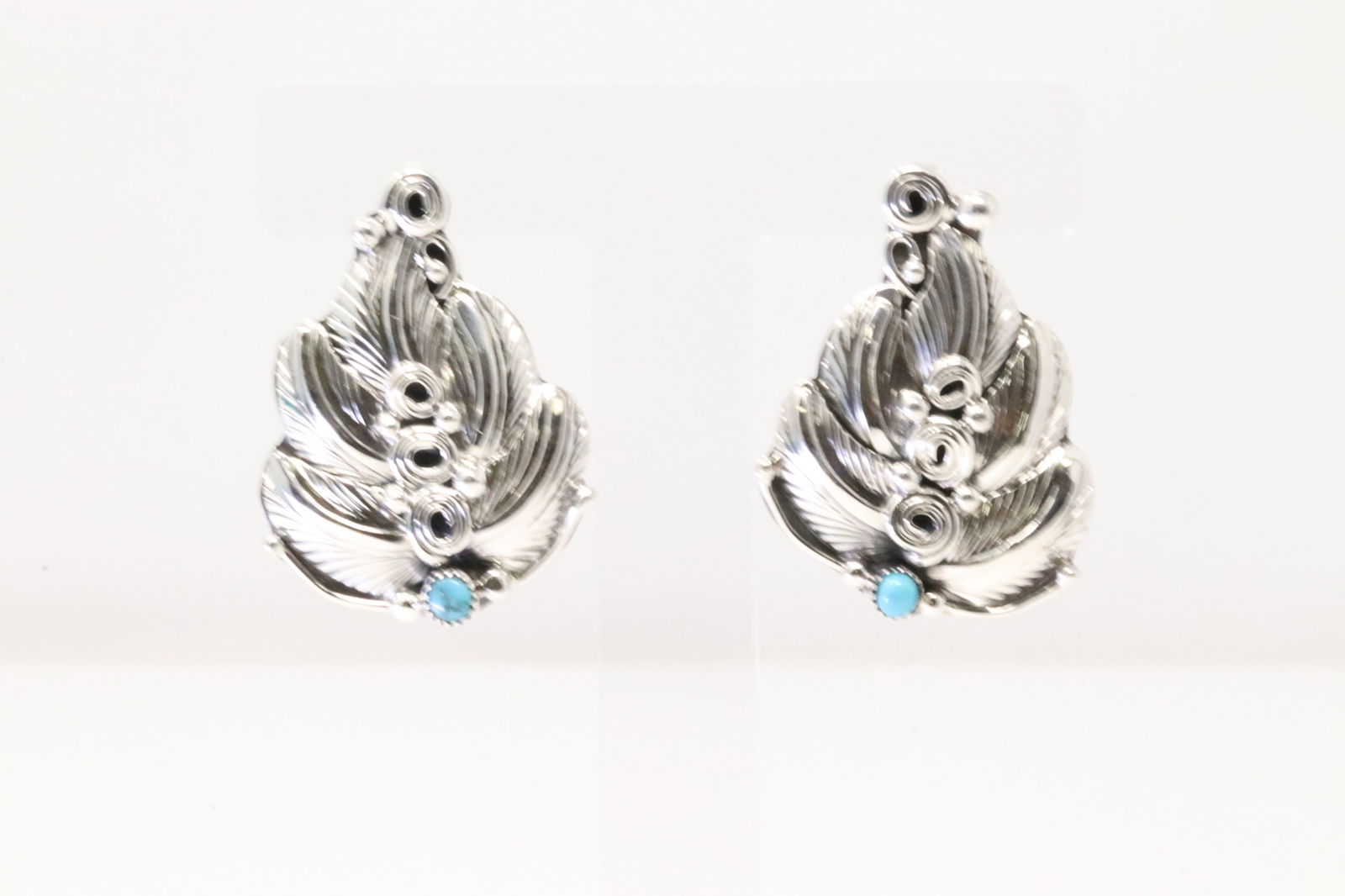 Native America Navajo Sterling Silver Turquoise Feather Pots Earring's By Darrell Morgan. (1 of 4)