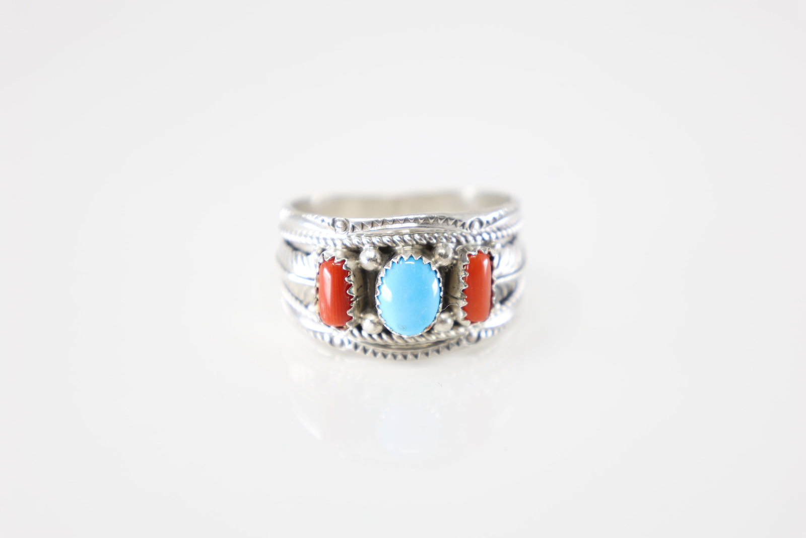 Native America Navajo Sterling Silver Coral & Turquoise Ring By Harrison & Betty Begay. (1 of 4)