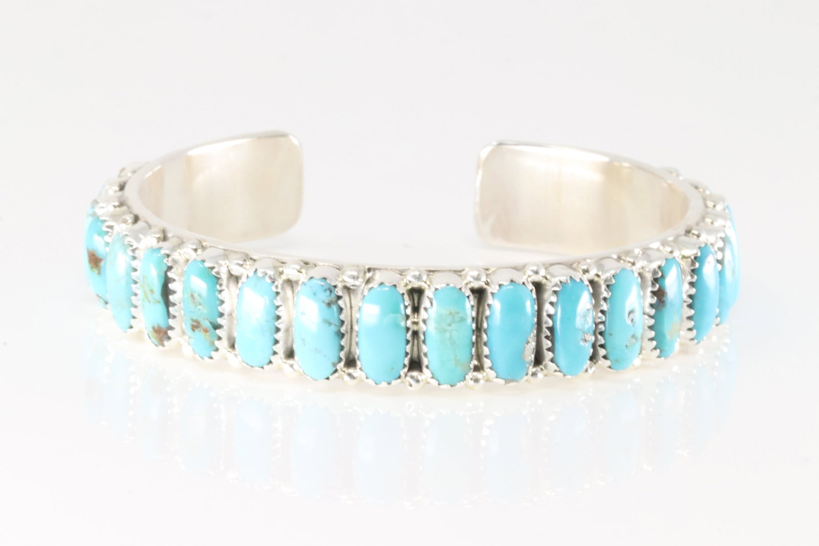 Native America Navajo Sterling Silver Turquoise Bracelet Cuff By Juspert Wilson.: This is a Native America Navajo Sterling Silver Turquoise Bracelet Cuff By Juspert Wilson.