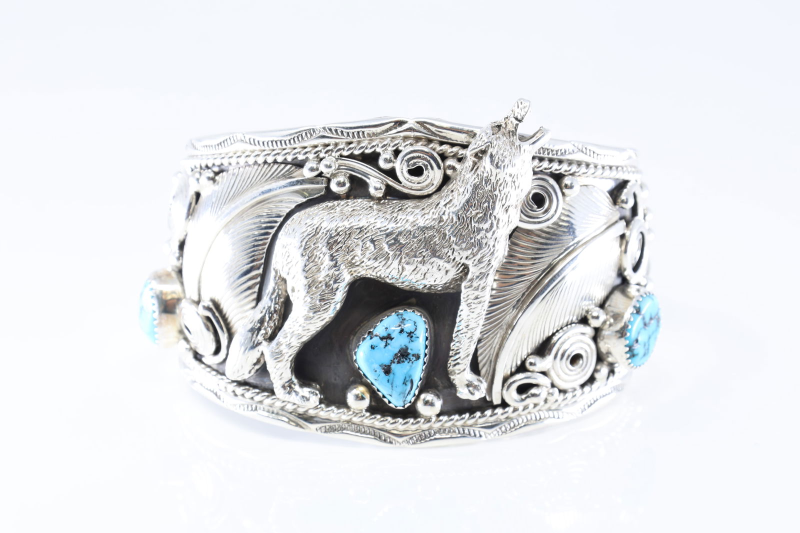 Native America Navajo Sterling Silver Turquoise Bracelet Wolf Casted Cuff By Darrell Morgan. (1 of 4)