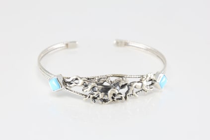 Native America Navajo Sterling Silver Turquoise Horse Bracelet Cuff By Bobby Platero.