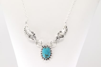 Native America Navajo Sterling Silver Turquoise Necklace By Sandra Sardo.