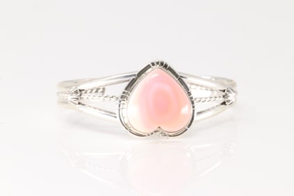 Native America Navajo Sterling Silver Pink Conch Heart Bracelet Cuff By S.E.