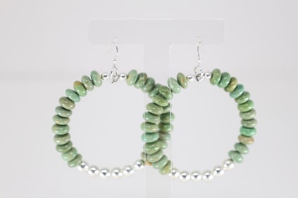 Native America Navajo Sterling Silver Turquoise / Beaded Dangling Earring's.