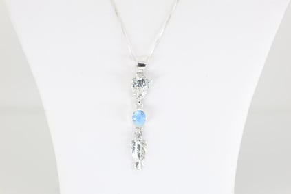 Native America Navajo Sterling Silver Golden Hill Turquoise Buffalo Head Pendant with A 925