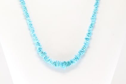 Native America Navajo Sterling Silver Turquoise Necklace.