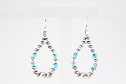 Native America Navajo Sterling Silver Turquoise & Beaded Dangling Earring's.
