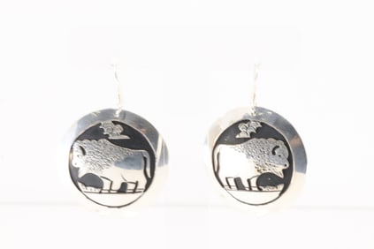 Native America Navajo Sterling Silver Buffalo Design Dangling Earring's.